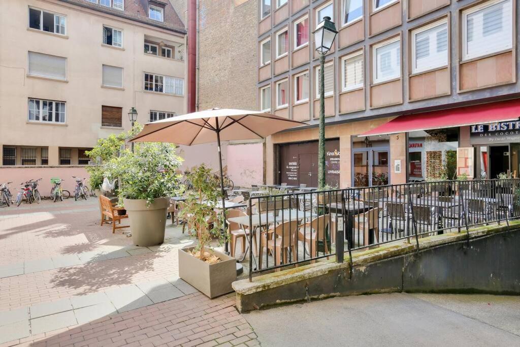 Appartement Spacieux Au Coeur De Strasbourg Exterior photo